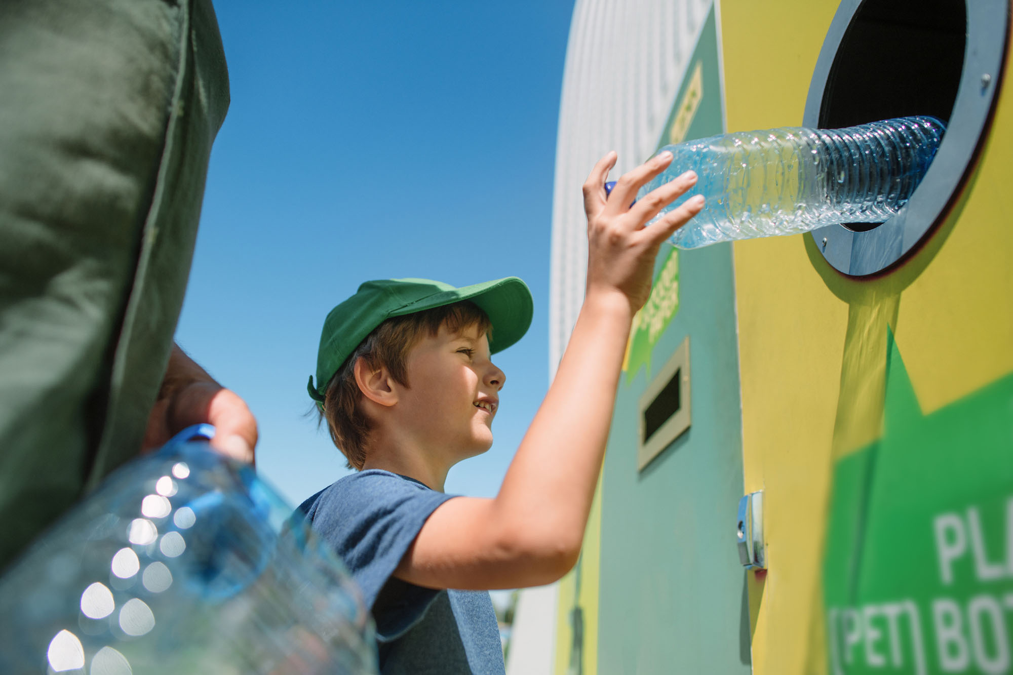 Plenitude, énergie, électricité, recyclage du plastique